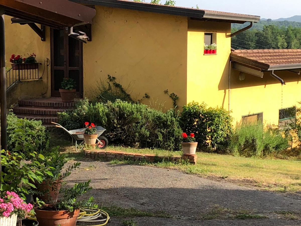 Podere La Piana Fivizzano Luaran gambar