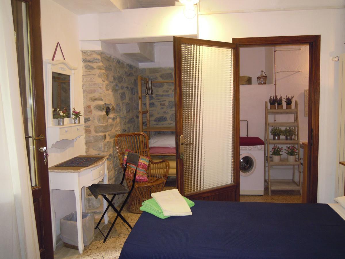 Podere La Piana Fivizzano Luaran gambar