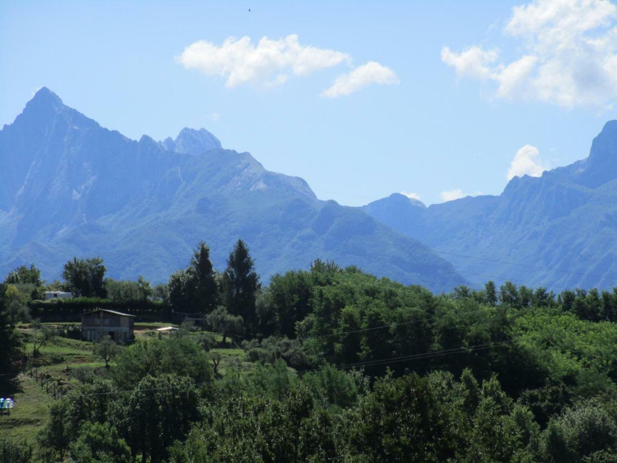 Podere La Piana Fivizzano Luaran gambar